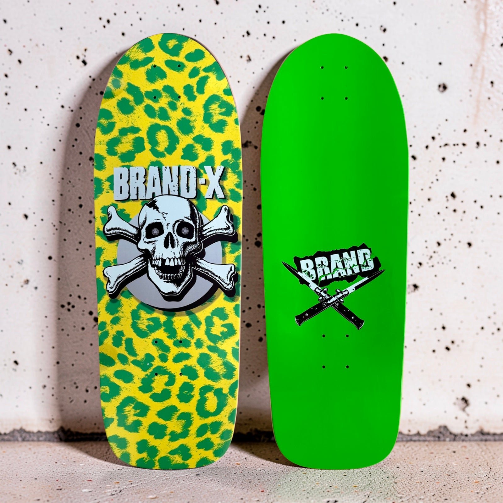 Brand-X Knucklehead Leopard Pig deck