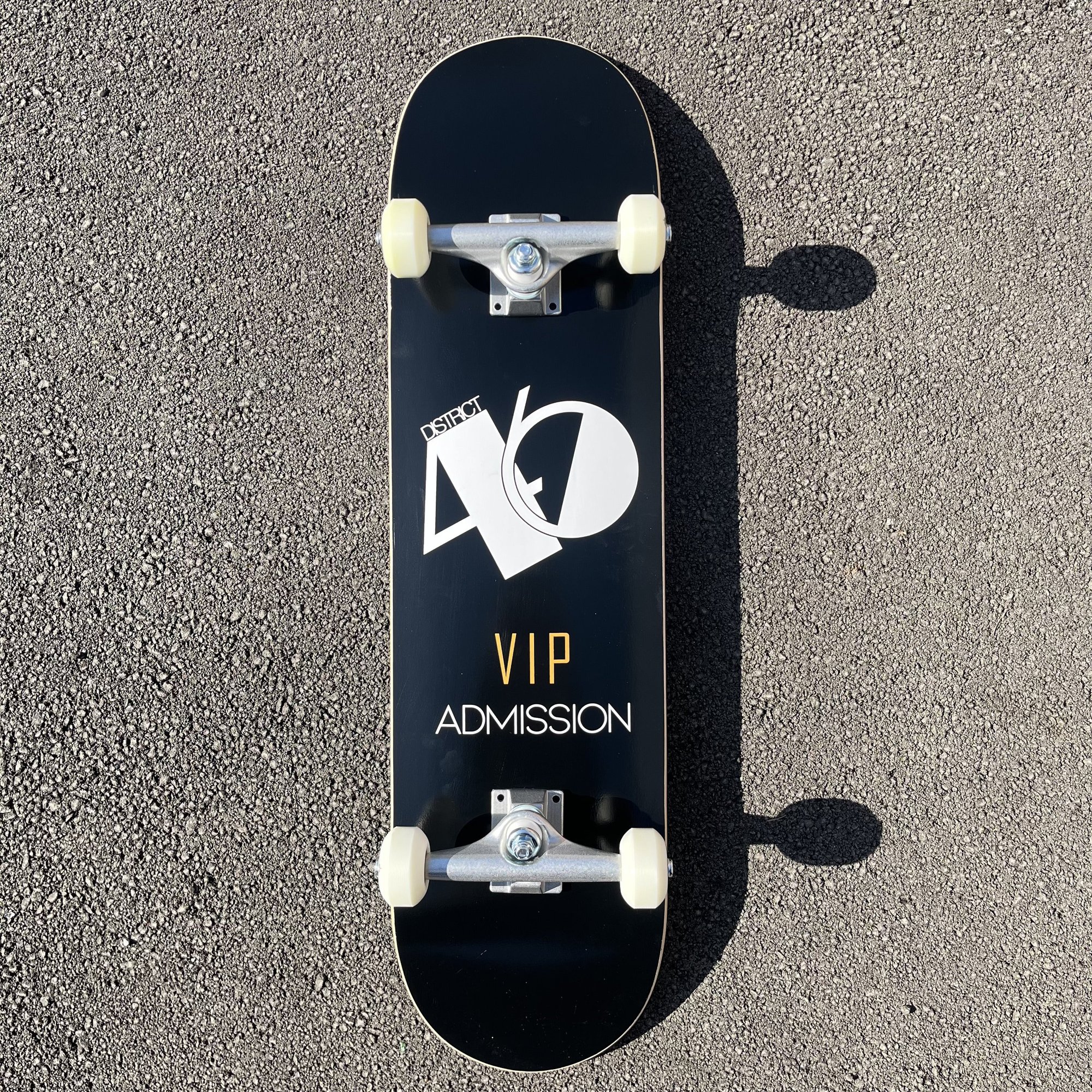 District 46 VIP Black deck