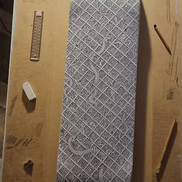 Hidden World Snakes & ladders deck