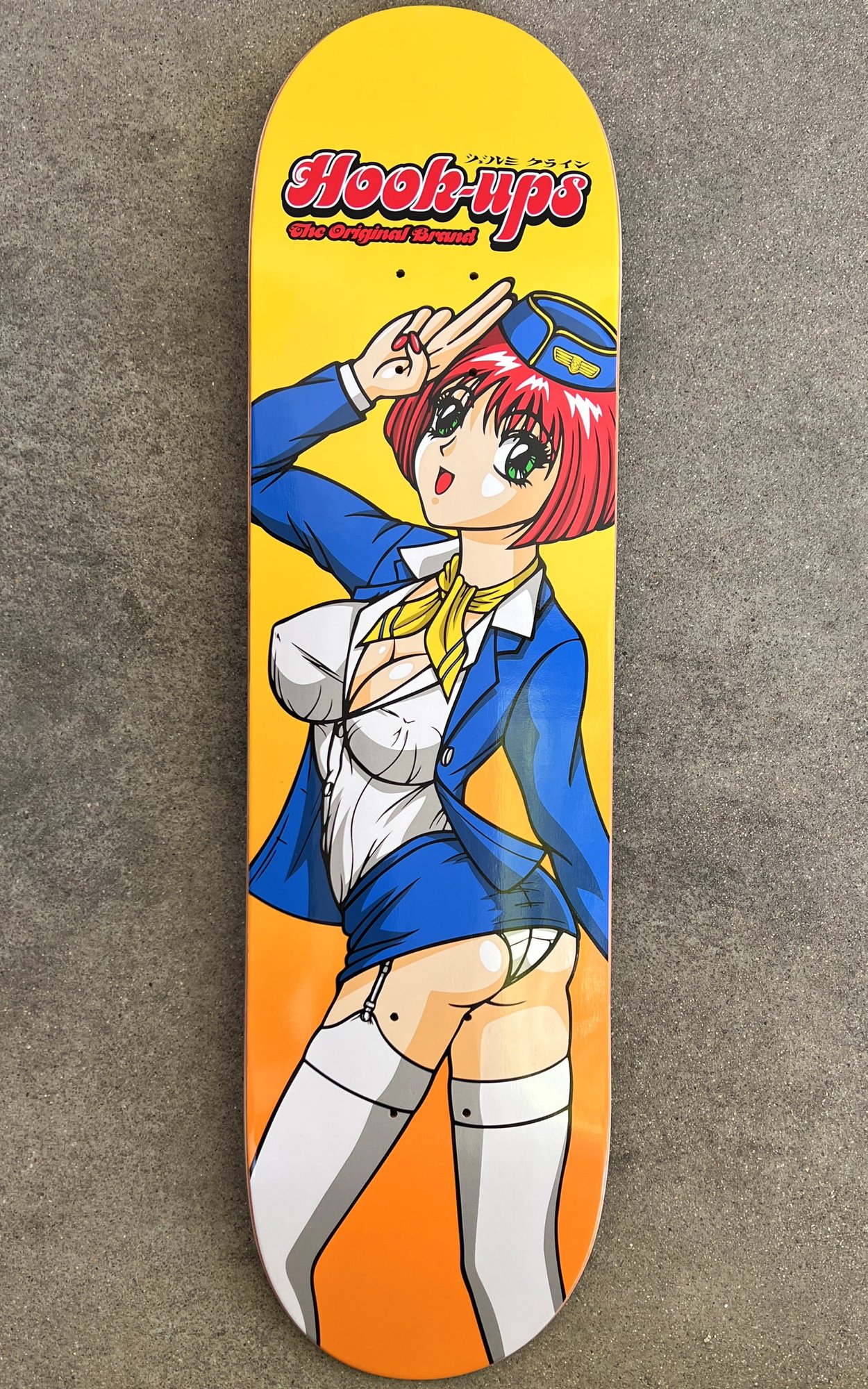 Hook-Ups Airlines deck