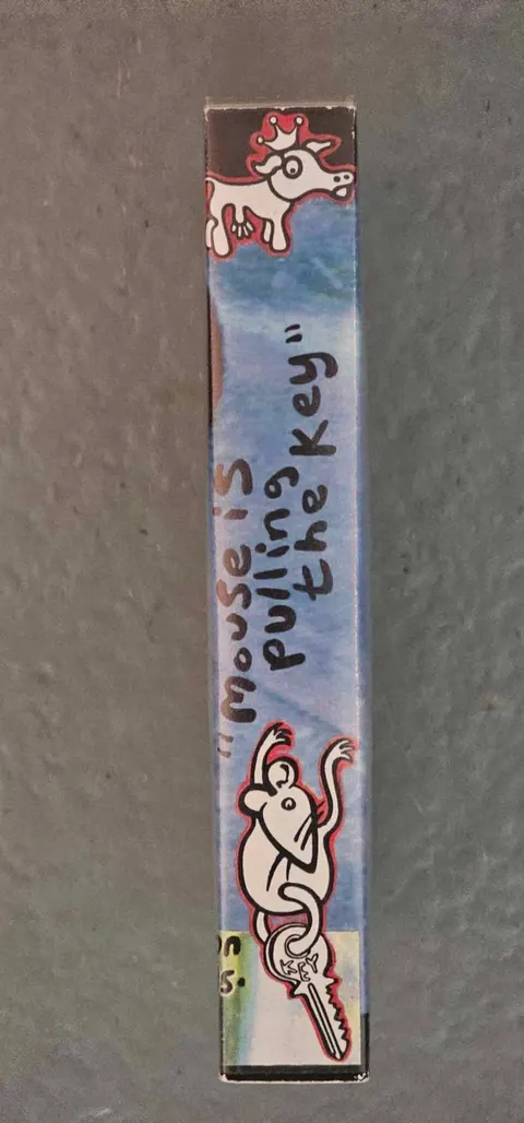 Mouse Is Pulling The Key, Side