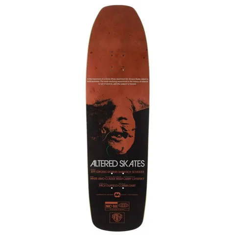 Anti Hero Drive In (Grosso) Pool deck