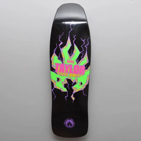 Black Label Auby Taylor Breakout Black Dip deck