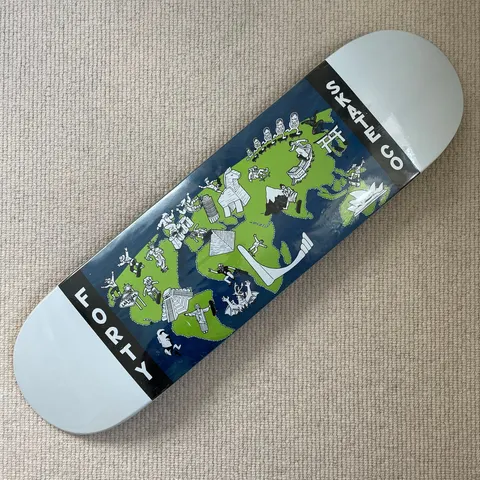 Forty Worldwide deck