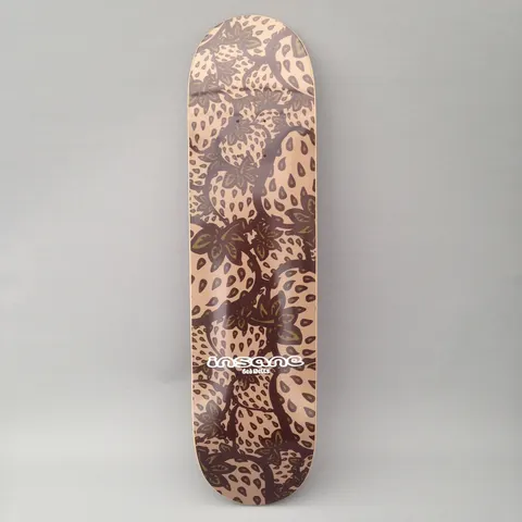 Insane Strawberry Field Camouflage deck