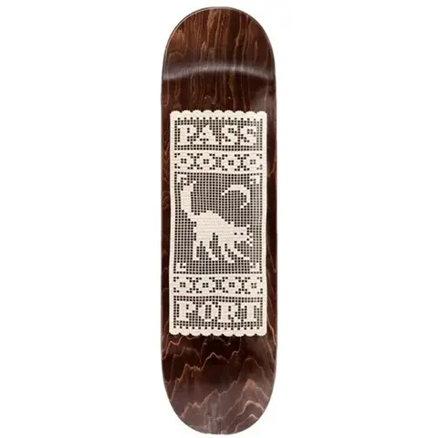 Passport Doily Series Cat deck