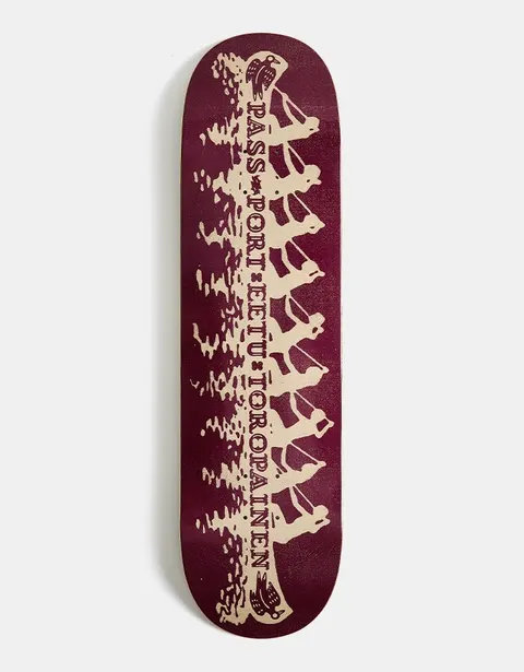 Passport Eetu Canoe deck