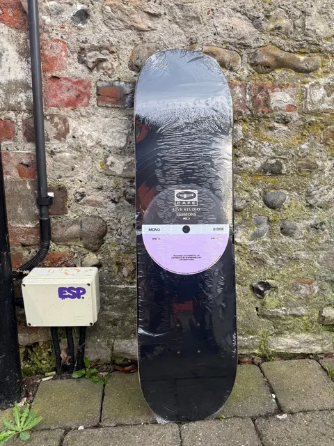 Skateboard Cafe Café Vinyl deck