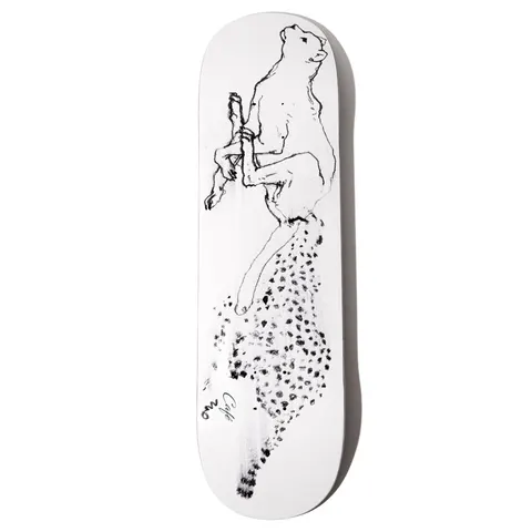 Skateboard Cafe 8.25 Catch Me If You Can C2 Shape White deck